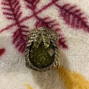 Beautiful 3 ring band ring